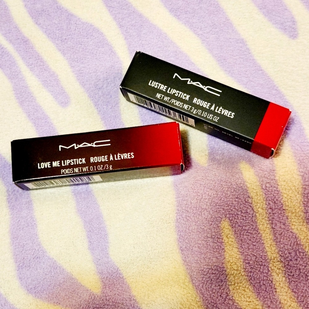 🥳HP🥳NEW MAC LOVE ME LIPSTICK AND MAC LUSTRE LIPSTICK BUNDLE
